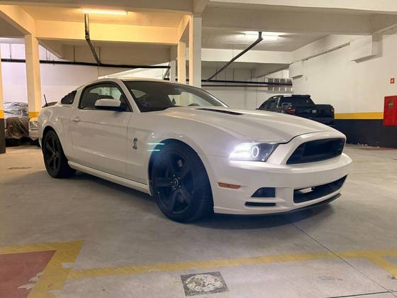 FORD MUSTANG 5.0 GT PREMIUM COUPÉ V8 32V GASOLINA 2P MANUAL